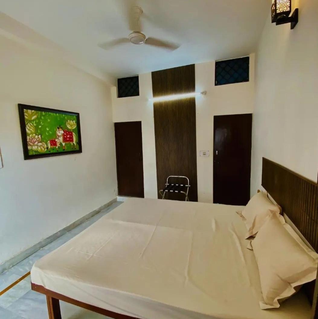 Holy Cow Hotel ริชิเคช ภายนอก รูปภาพ
